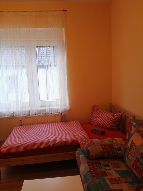 Zu Hause Bei Freunden Apartment Dortmund Room photo